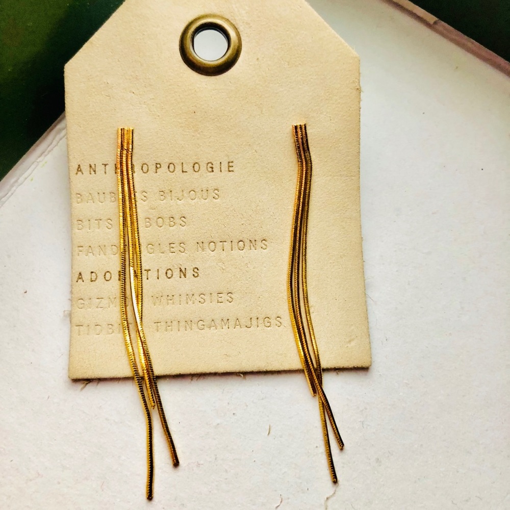New Anthropologie Gold Dangle 3 Strand Earrings